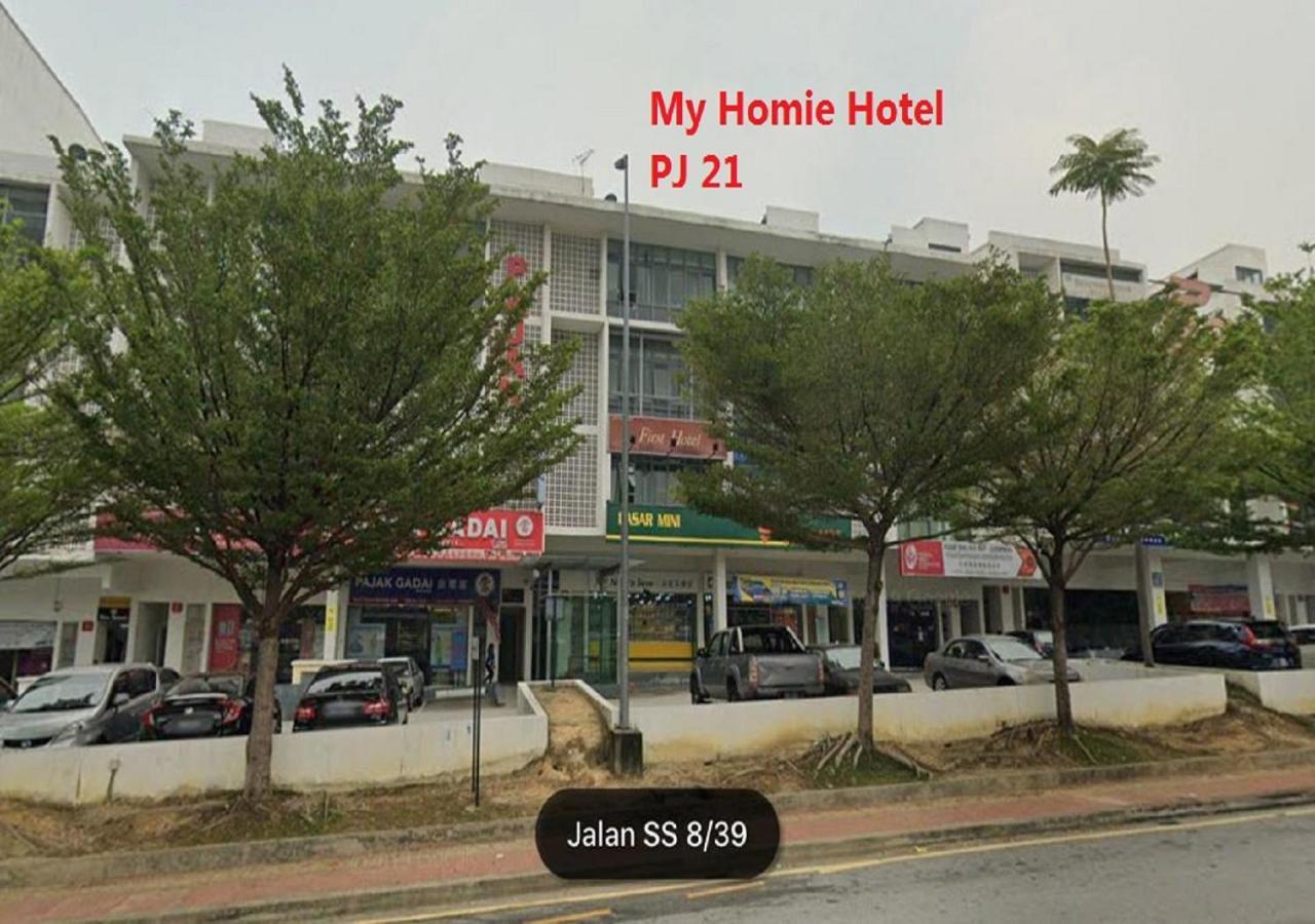 My Homie Hotel Pj Petaling Dzsaja Kültér fotó